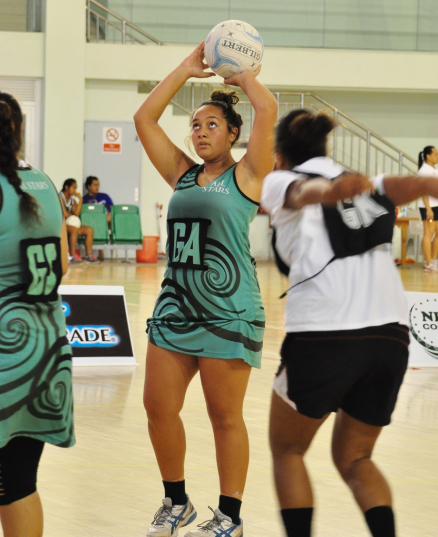 Modified fast five at Netball in Paradise