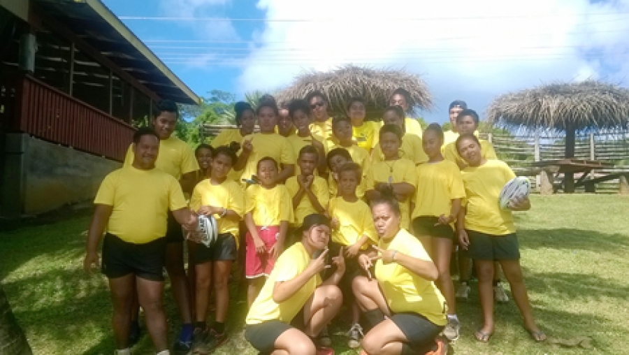 Atiu youth play touch