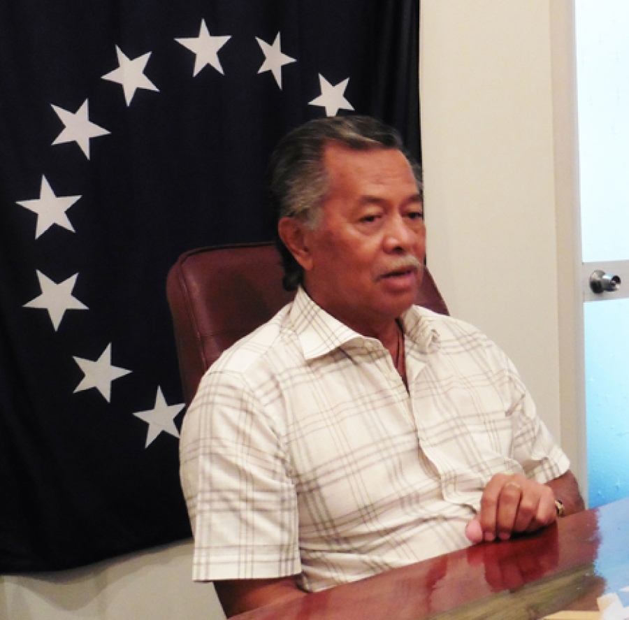 PM keeps close eye on Aitutaki electioneering