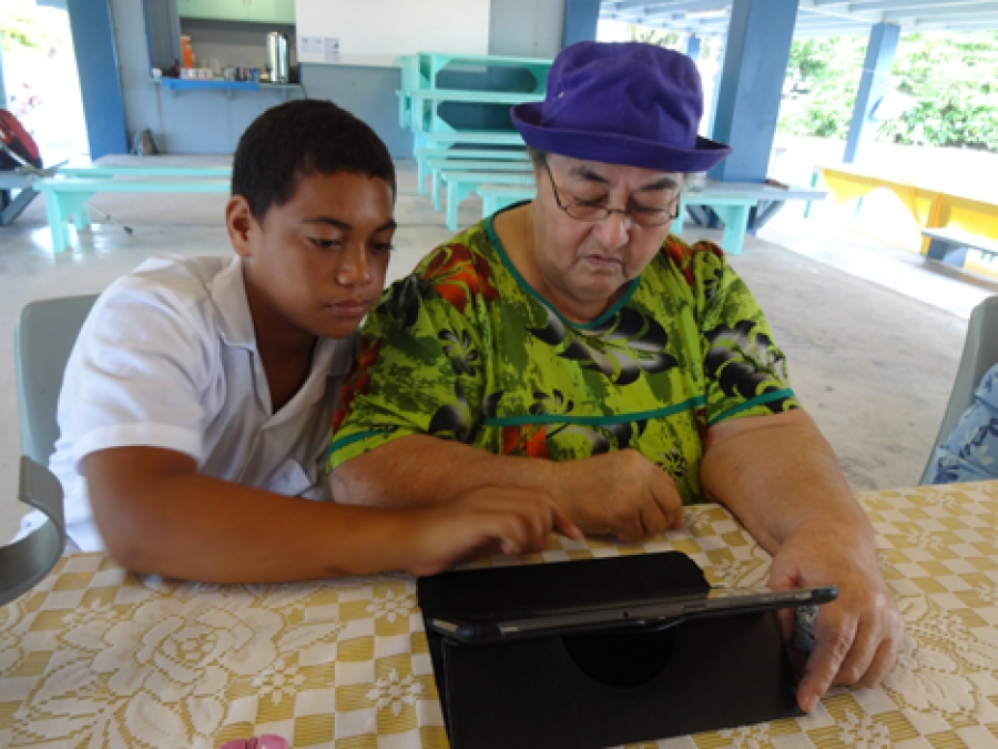 Mamas and papas go digital with aid of high tech devices