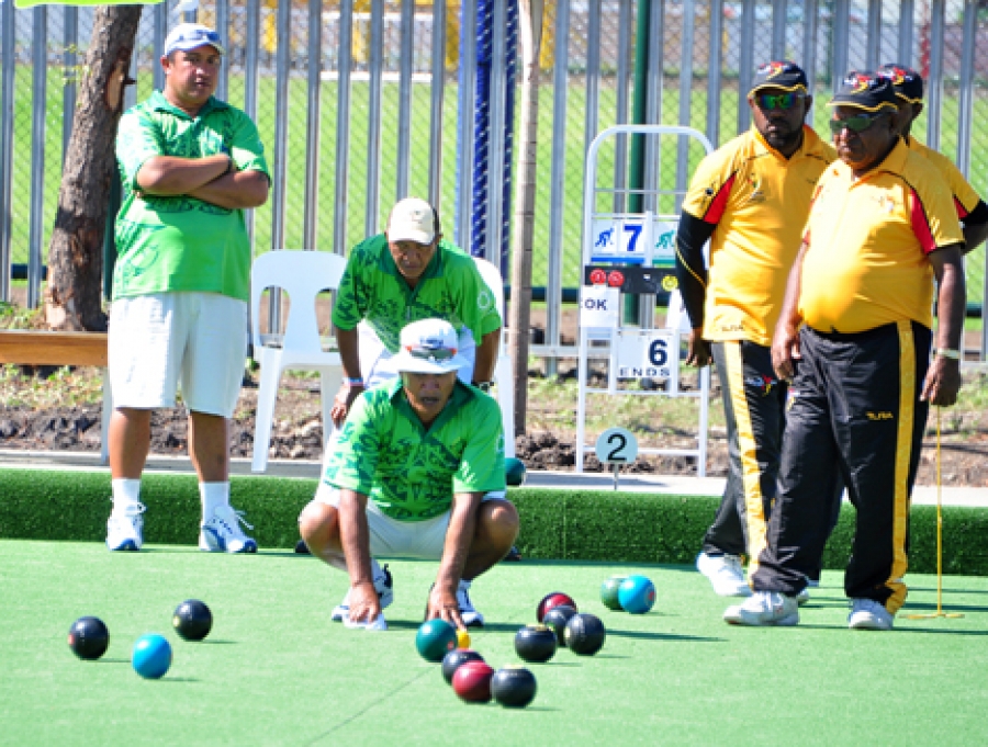 Bowlers roll up for medal glory