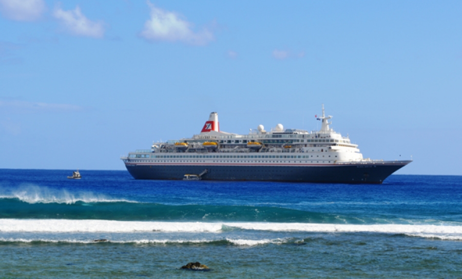 Sixteen cruise ships scheduled to visit