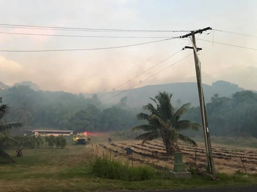 Fire brigade, volunteers, douse Aitutaki blaze
