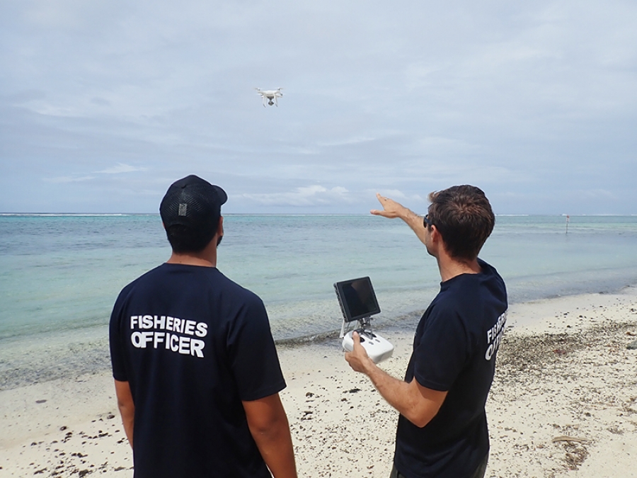 Drones monitor lagoon seaweed