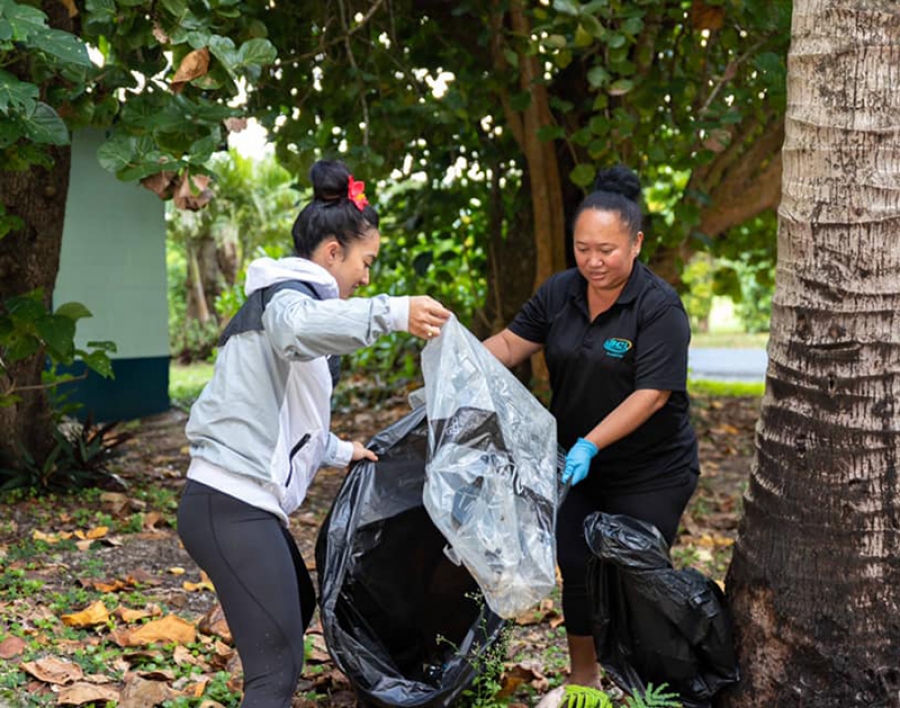 Cleaning rubbish to beat rise in fever