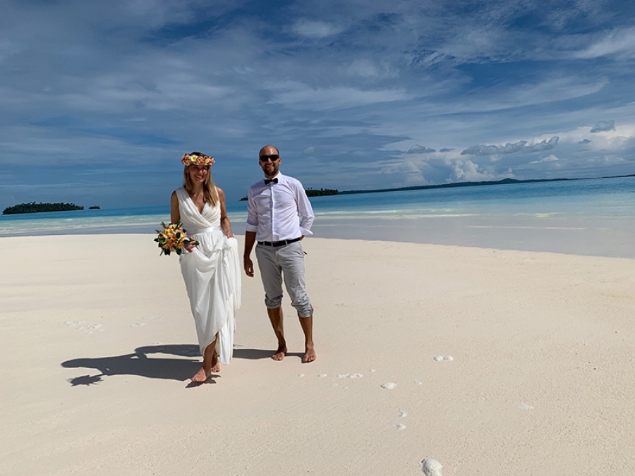 The last, momentous tourist weddings in Cook Islands