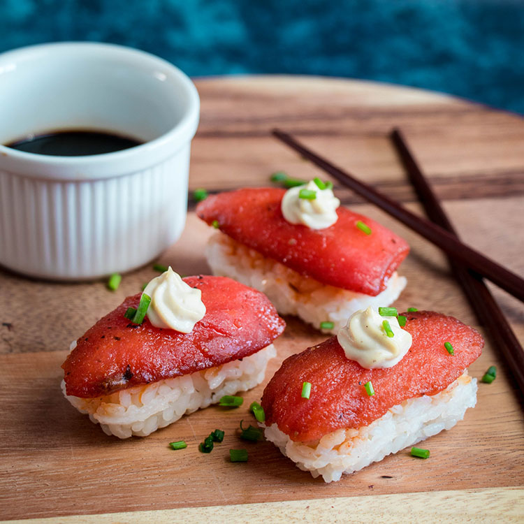 RECIPE: Vegan sushi with tomato ‘tuna’
