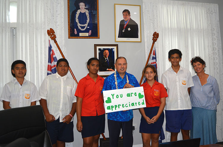 ‘You are appreciated’, students tell PM