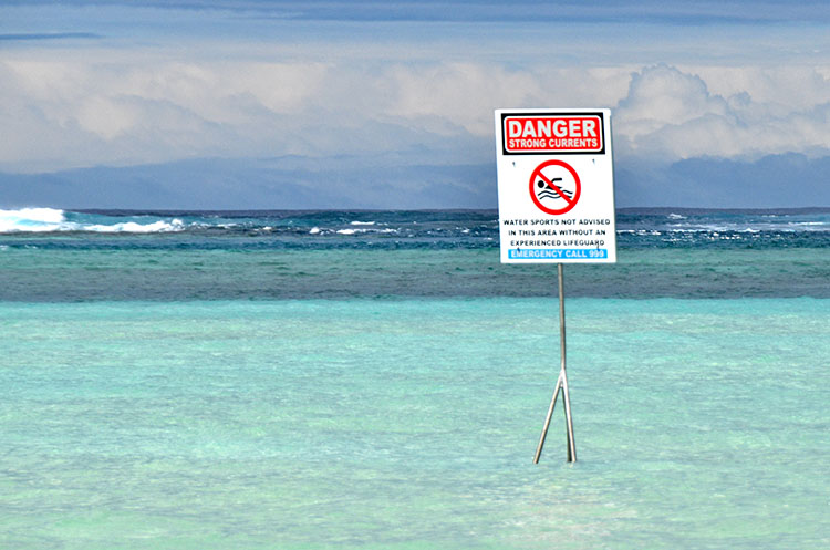 Reef passages highly dangerous