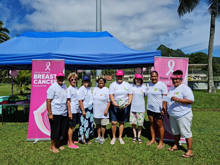 Festival goers show support for breast cancer awareness