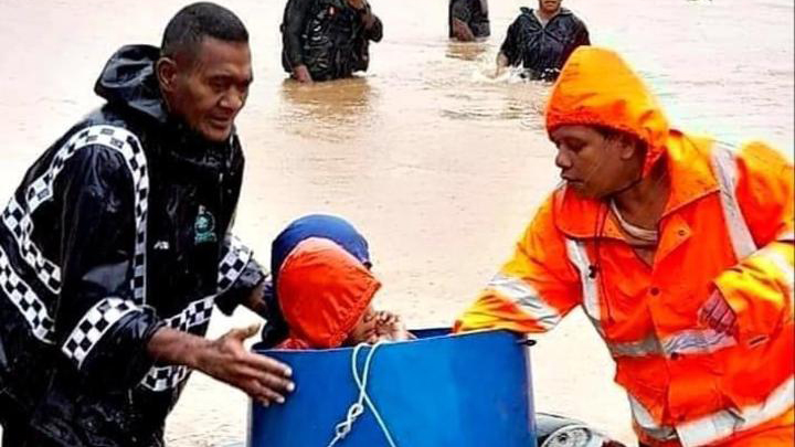 Post-cyclone: Fiji public urged to clean up amid ‘LTDD’ warning
