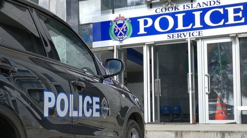 Drink driving cop suspended