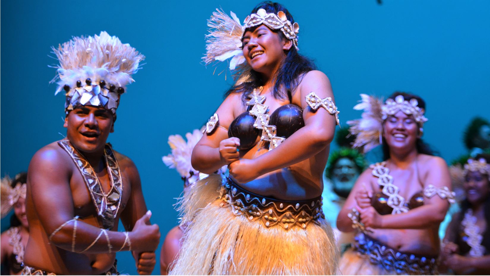 Te Maeva Nui performers dazzle crowd