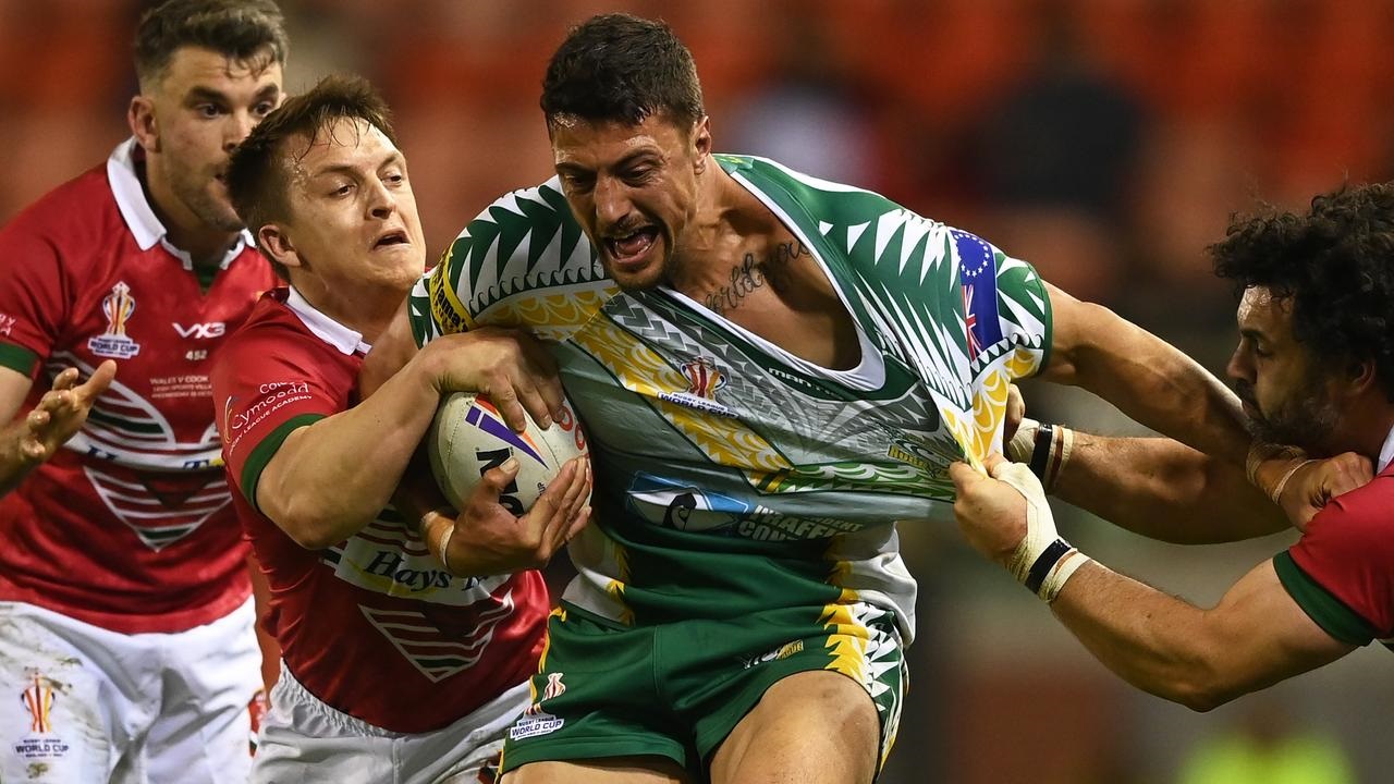 Gelling leaves Cook Islands camp early to return home