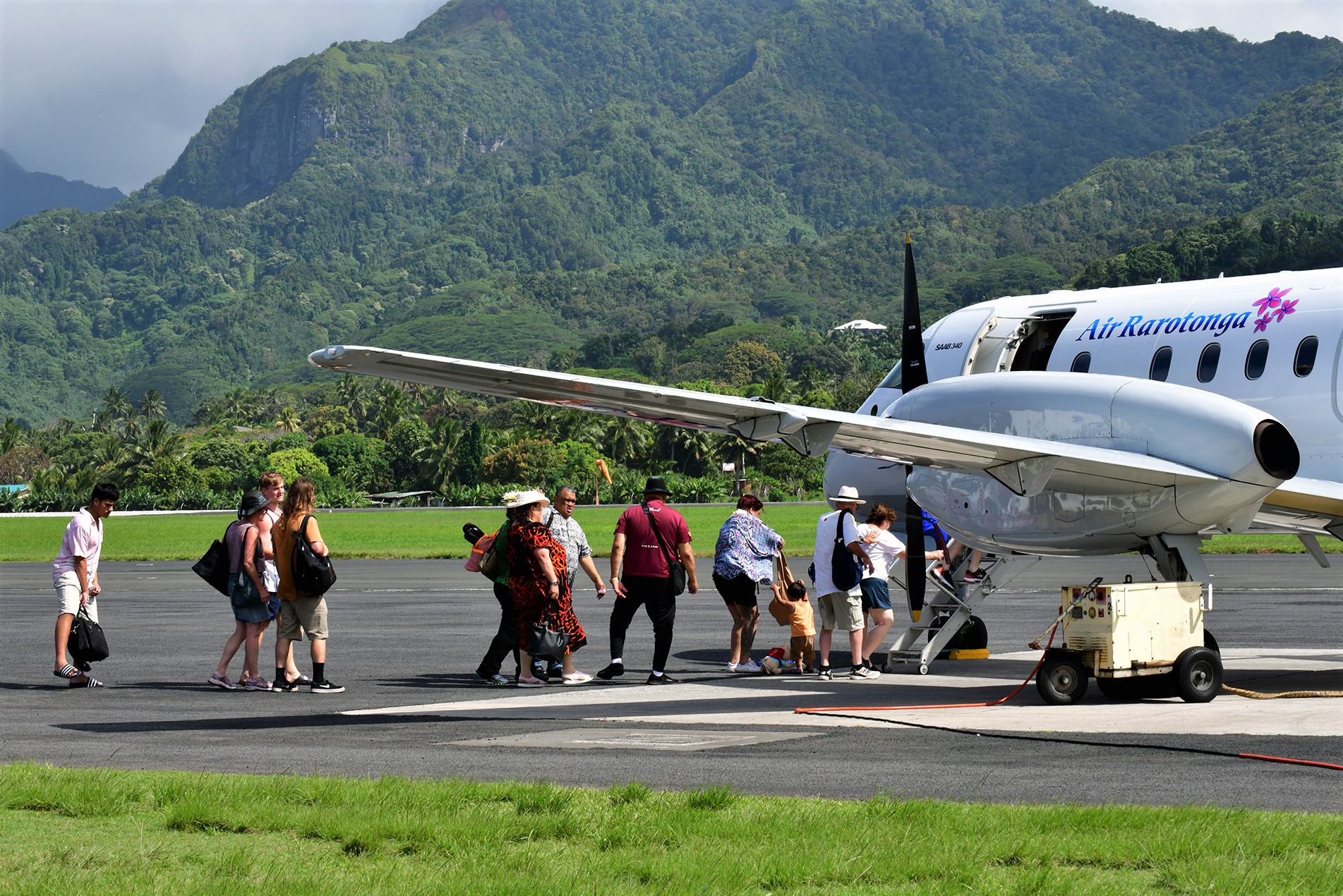 Pa Enua visitors keep Air Raro busy
