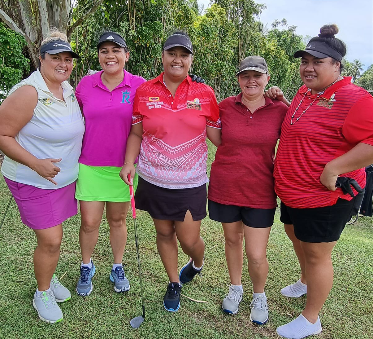 Howard siblings lead Rarotonga Golf Amateur Open tournament