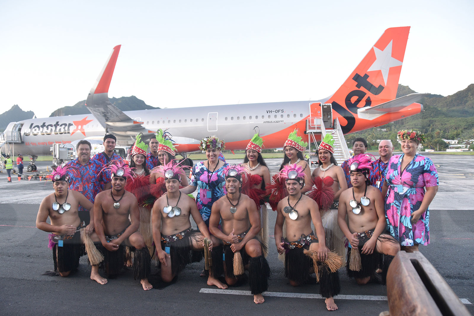 Inaugural Jetstar Sydney flight arrives to a warm welcome