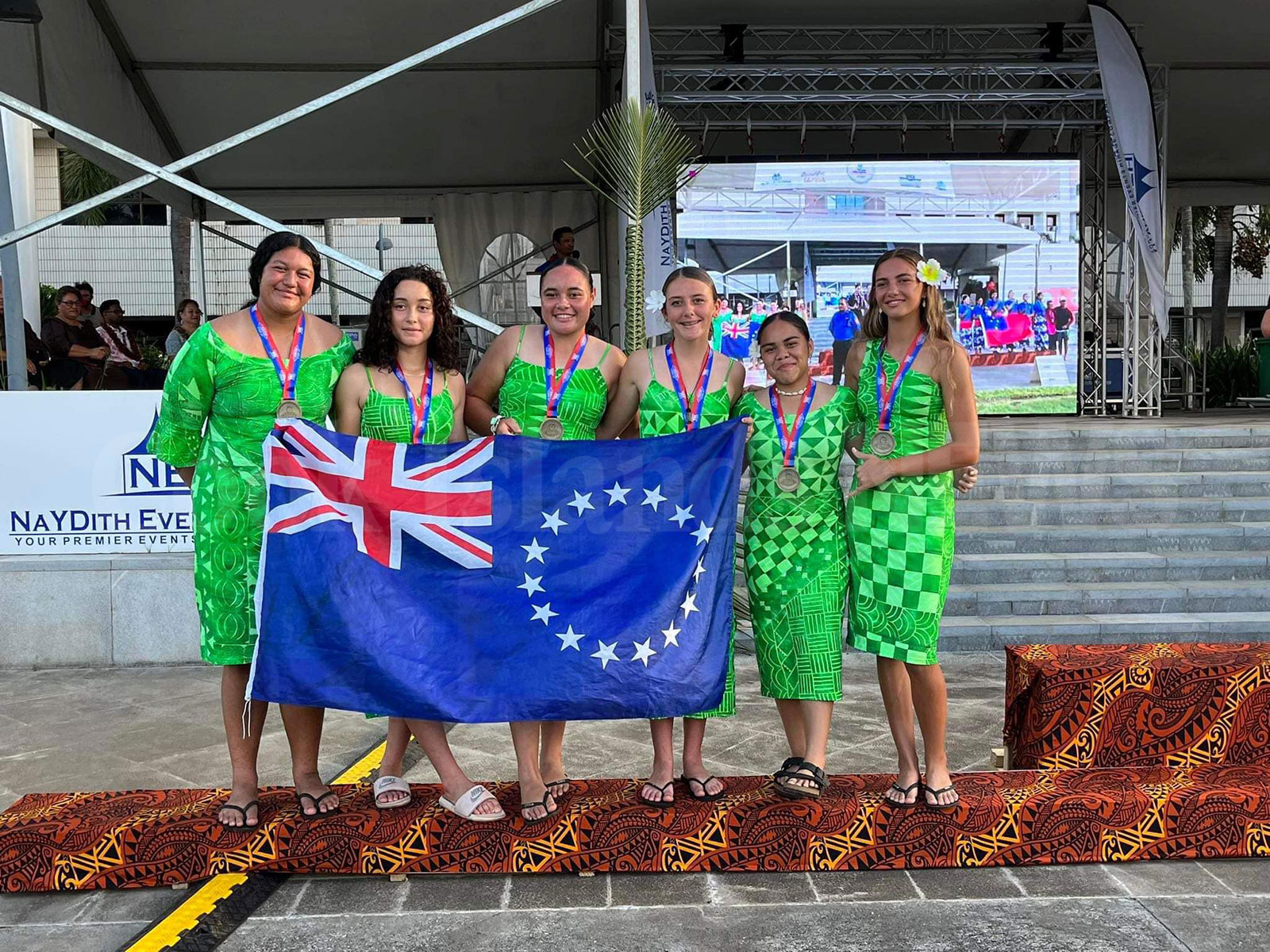 Medals for Cook Islands Oe Vaka at World Champs