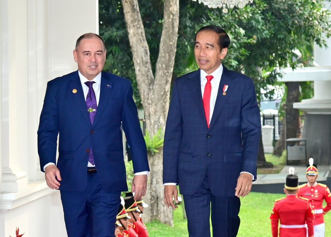 Cooks Prime Minister at ASEAN Summit, Nicholas acting PM