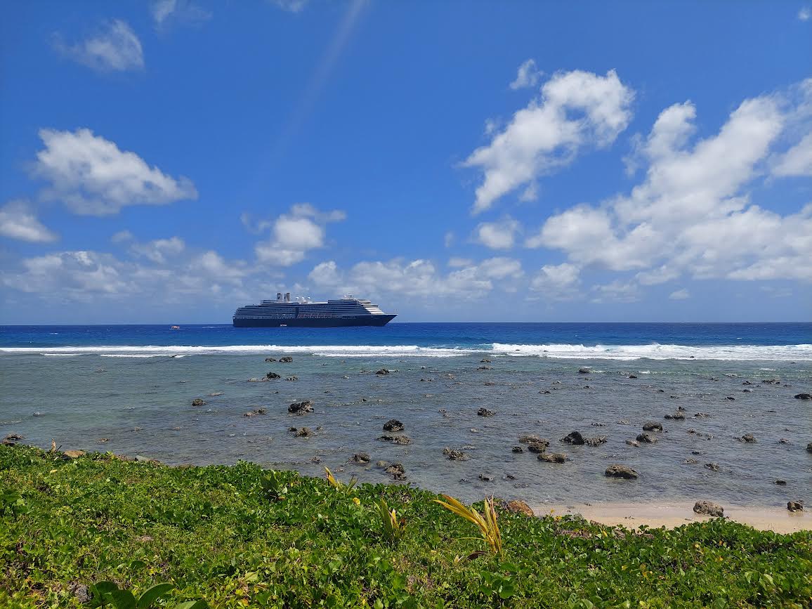 Rarotonga bustling with weekend cruise ship visit