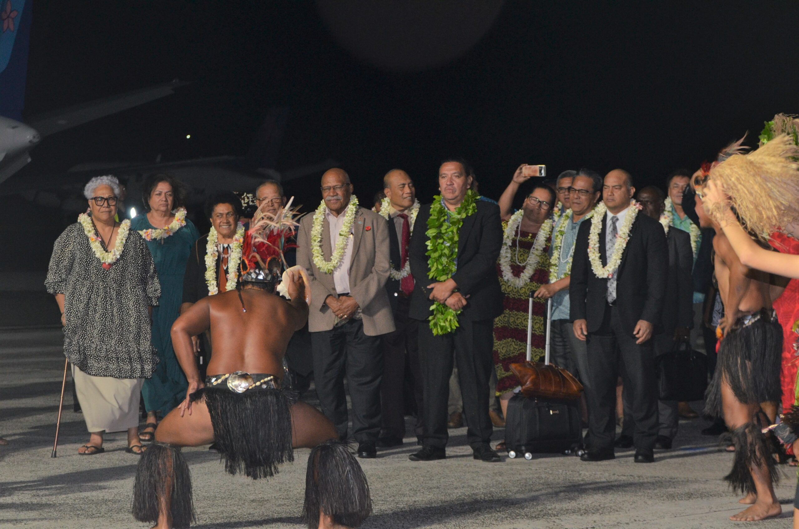 Fiji Airways inaugural charter flight lands at Rarotonga airport with nine Pacific leaders