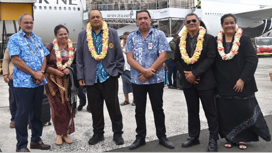Pacific leaders welcomed in traditional Cook Islands style