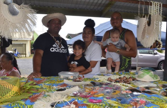 Pavilion proves a success for Cook Islands vendors