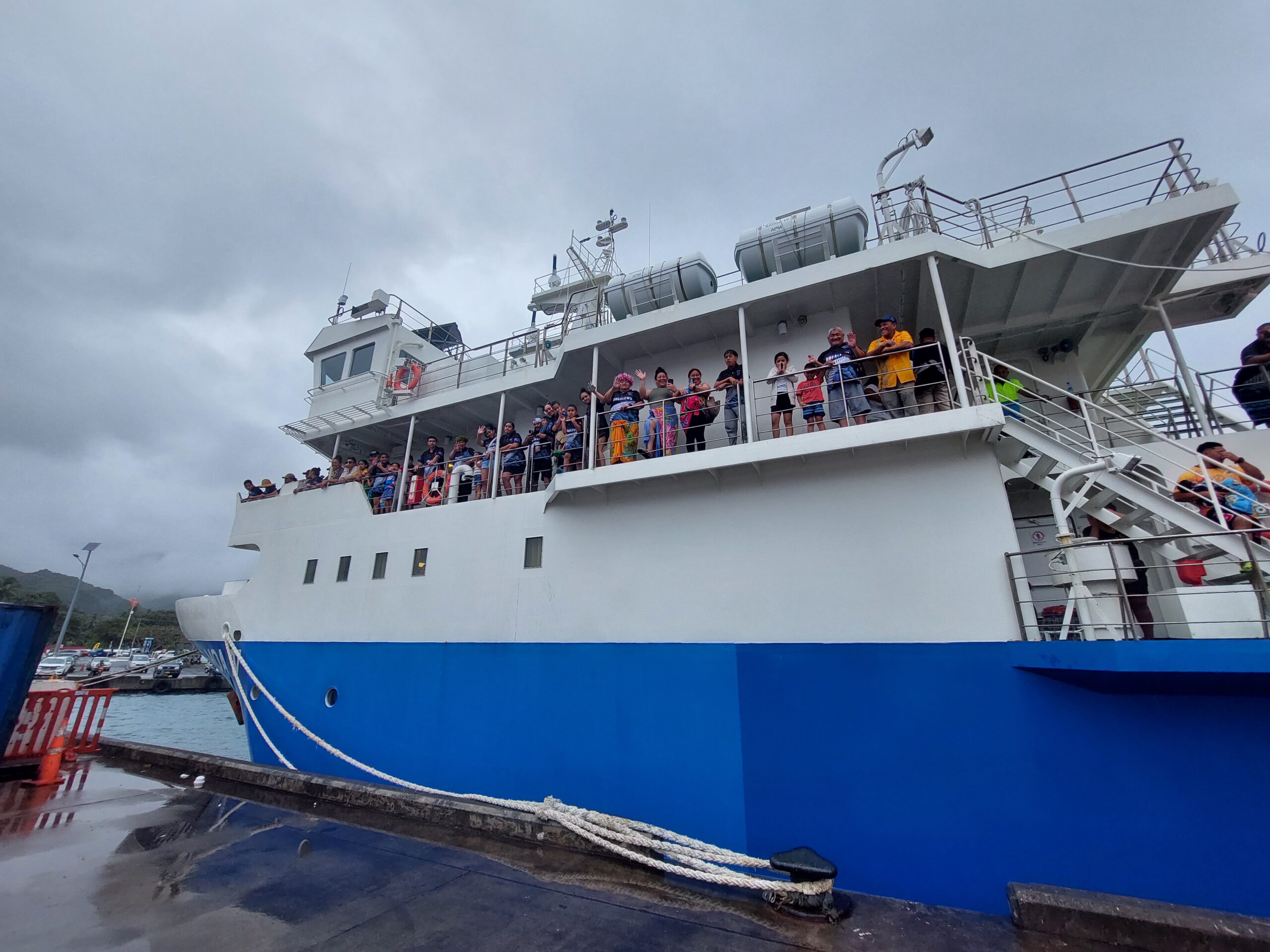 Holidaymakers  set sail for  Pukapuka