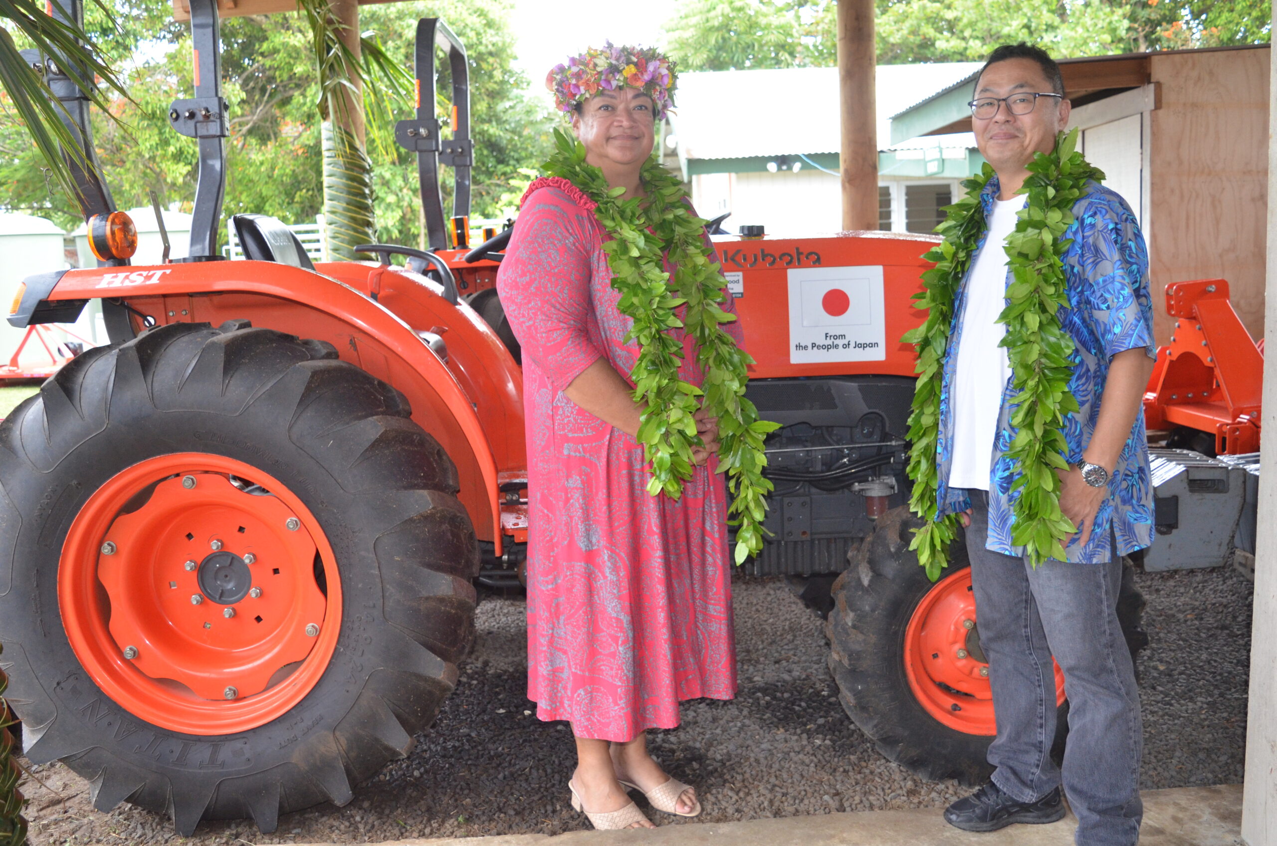Japan boosts Rarotonga agriculture with machinery donation