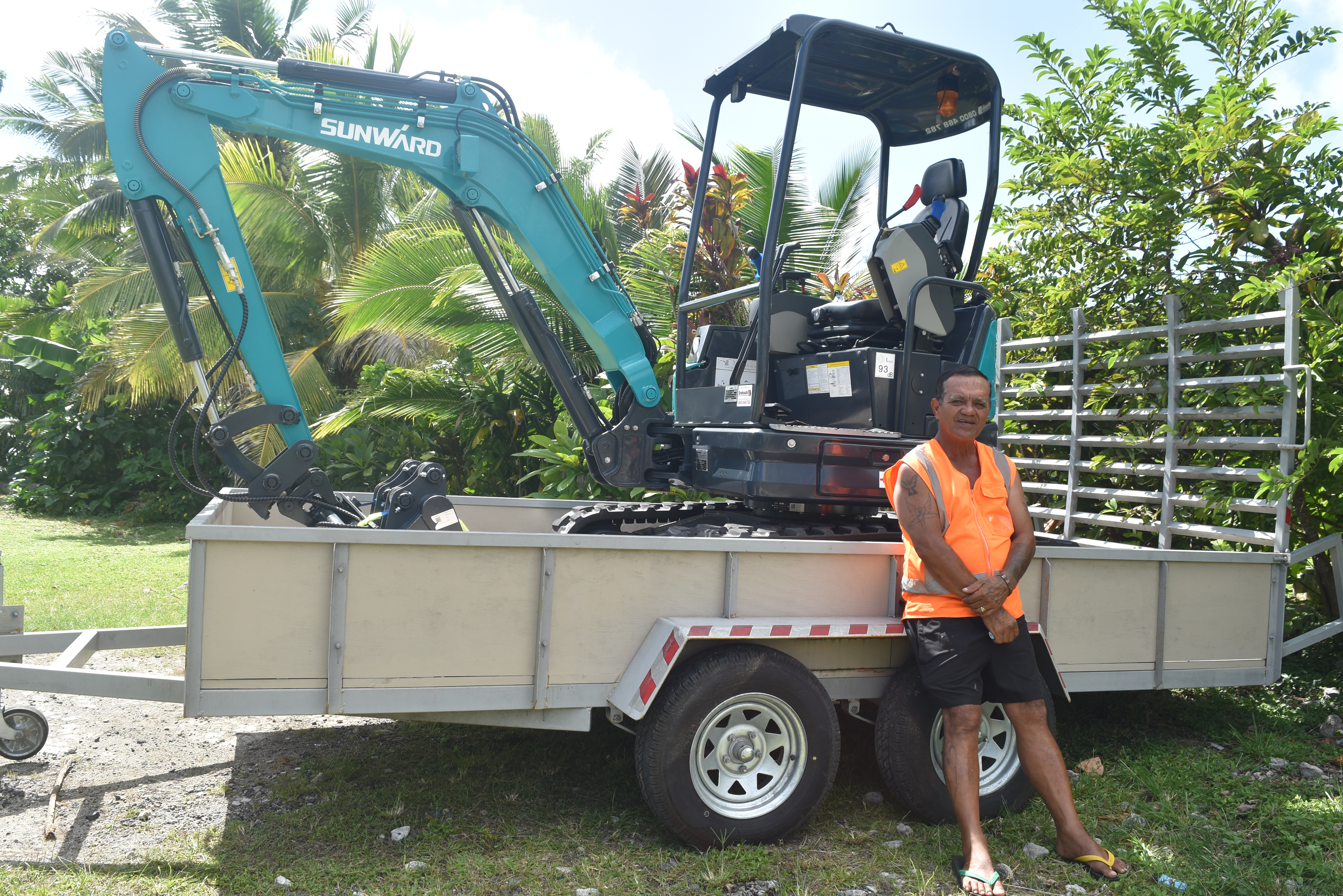 Free excavator service for Rarotonga residents, promises Minister Angene